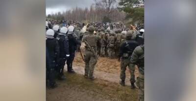 Видео: мигранты из Беларусии попытались прорваться через польскую границу