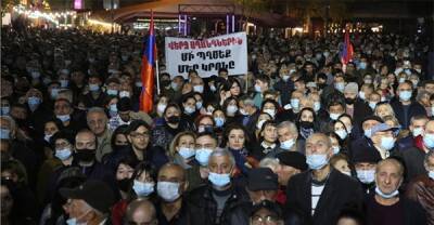 Армянская оппозиция во главе с Робертом Кочаряном дала старт движению сопротивления