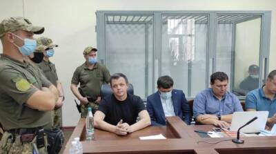 Экс-нардепу Семенченко снова продлили арест