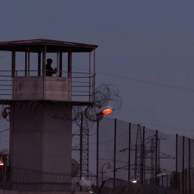 Заключенные шумят на территории тюремного комплекса, куда доставили Саакашвили. - radiomayak.ru - Грузия - Тбилиси - Рустави