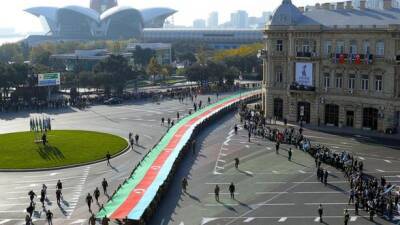 В Азербайджане отмечают годовщину победы в Нагорном Карабахе