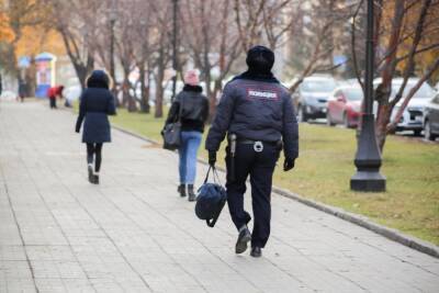 В Новосибирской области экс-полицейского будут судить халатность после убийства 29-летней женщины