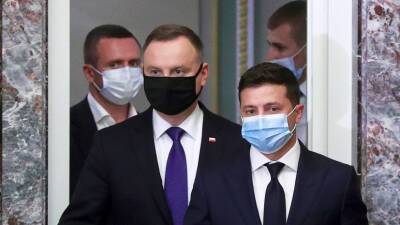 Зеленский провел телефонный разговор с Президентом Польши Дудой