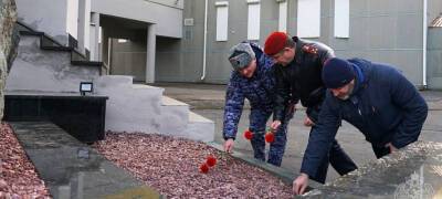 В Карелии почтили память погибших солдат внутренних войск