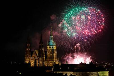 Стало известно о «взрывном спросе» на отдых за рубежом в Новый год среди россиян