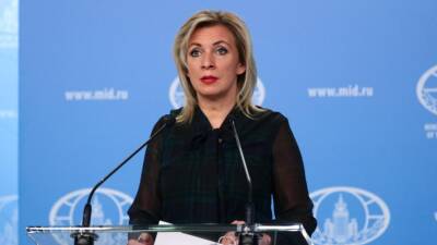 Захарова прокомментировала призыв Польши ввести санкции из-за ситуации с мигрантами