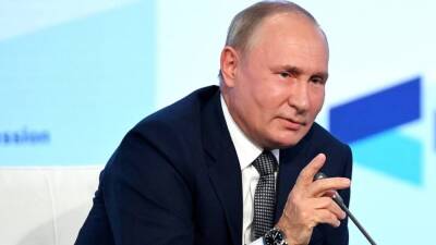 Daily Express: учения ВМФ РФ в Черном море стали предостережением Байдену от Путина
