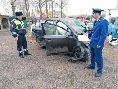 По факту аварии на воронежской трассе с пятью погибшими, среди которых двое детей, возбудили дело