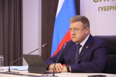 Губернатор Любимов поручил увеличить количество бригад скорой помощи в Рязани