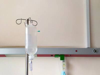 «Подмешивала дезинфицирующее средство в капельницы»: медсестру-убийцу из Японии приговорили к пожизненному заключению