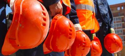 Число вакансий и зарплаты строителей в Карелии выросли в 2021 году
