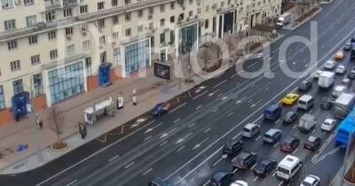 Два человека пострадали в ДТП с пятью машинами на Садовом кольце в Москве