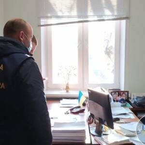 В Донецкой области чиновники присвоили соцвыплаты жителей временно оккупированных территорий. Фото