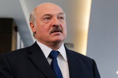 Лукашенко назвал «шантажом» борьбу польских пограничников с мигрантами