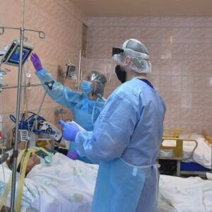 В больницах Ивано-Франковска COVID-больными заняты 100% реанимационных коек