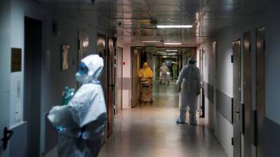 В Оренбургской области выявили 405 случаев коронавируса за сутки