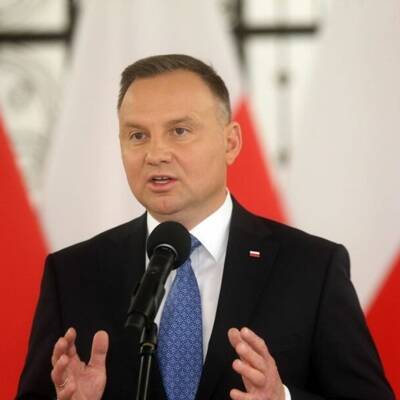 Президент Польши заявил о массированной гибридной атаке со стороны Белоруссии на границе