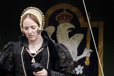 Генрих VIII (Viii) - Анна Болейн - Проданный на аукционе в США деревянный сокол оказался геральдическим знаком Анны Болейн - actualnews.org - США
