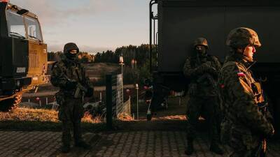 В Минске заявили о стягивании польской военной техники к границе с Белоруссией