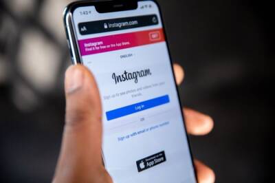 Instagram введет платные подписки на блогеров стоимостью 99 рублей