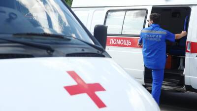 Пассажир водителя без прав пострадал в аварии на севере Сахалина