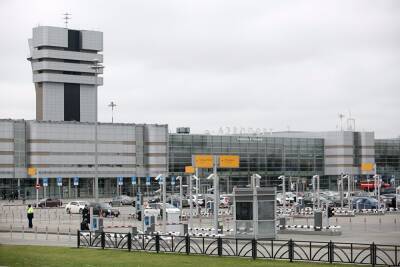 Екатеринбург принял шесть авиарейсов из Челябинска из-за ЧП в аэропорту
