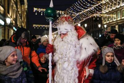 В Петербурге появились объявления об услугах привитых Дедов Морозов и Снегурочек