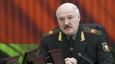 Лукашенко признал Крым и заявил, что Беларусь готова разместить у себя ядерное оружие