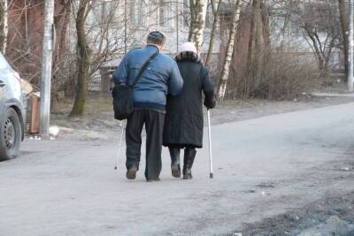 Кому из петербургских пенсионеров увеличили пенсию с 1 декабря