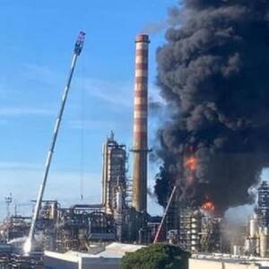В Италии произошел взрыв на нефтеперерабатывающем заводе