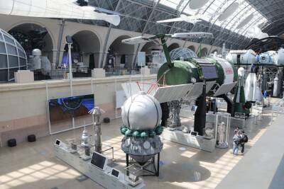 Центр «Космонавтика и авиация» пригласил на бесплатные лекции и экскурсии