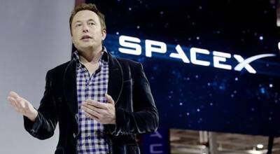 Маск предупредил работников SpaceX о возможном банкротстве