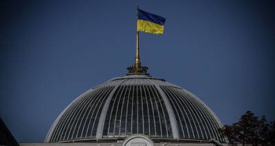 В Раду внесли финальный проект госбюджета Украины на 2022 год, увеличив доходы на 55 миллиардов