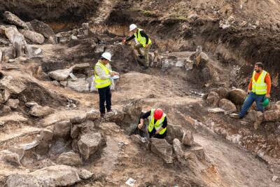 На территории Човдарского золотого рудника обнаружен новый археологический памятник (ФОТО)