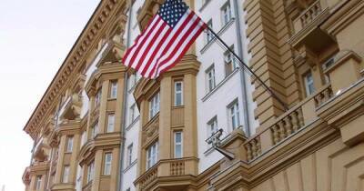 Россия высылает часть сотрудников посольства США