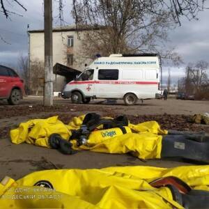 На территории предприятия в Одессе произошла утечка опасного вещества. Фото