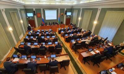 Законодательное собрание в первом чтении поддержало поправки в Конституцию Республики Карелия