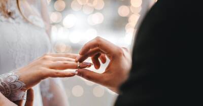Рижская дума повышает плату за регистрацию брака в столичных загсах