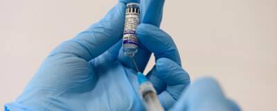 Центр Гамалеи: Россиянам со сниженным иммунитетом может понадобиться еще одна доза вакцины