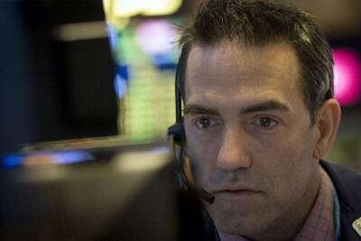 АНАЛИЗ-История указывает на сильный декабрь для американских акций, несмотря омикрон и ФРС - smartmoney.one - New York - Нью-Йорк - state New York - Reuters