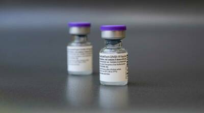 Бустерная доза вакцины увеличивает защиту от нового штамма коронавируса – BioNTech