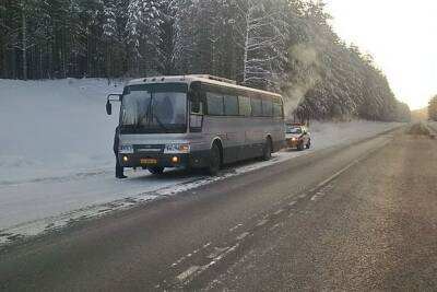 В Зауралье частично сняли запрет на движение пассажирского транспорта из-за гололеда