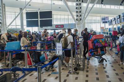 Застрявшие в ЮАР россияне возмутились ценами на вывозные рейсы