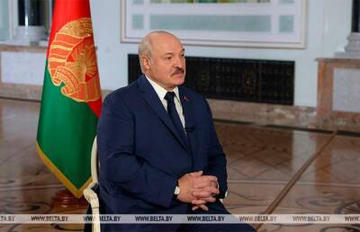 Лукашенко: В Беларуси уже есть комплекс C-400