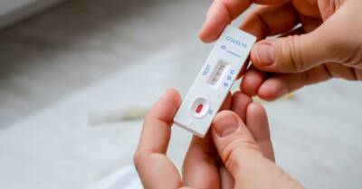 Латвия скорее всего получит быстрые антиген-тесты: нашелся новый поставщик