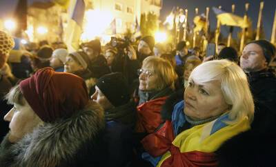 Митинг противников Зеленского начался на главной площади Киева