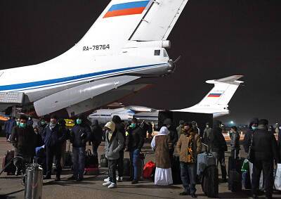 Самолет с эвакуированными из Афганистана россиянами приземлился в Чкаловском