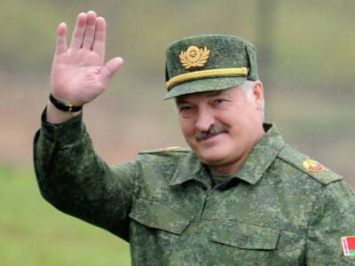 Лукашенко пообещал выступить на стороне России в случае военного конфликта с Украиной
