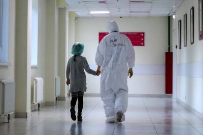 В Курской области за неделю коронавирус выявили у 231 ребенка