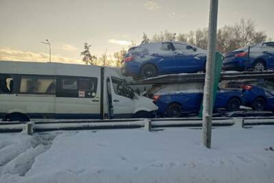 Пятеро человек пострадало в крупном ДТП на Владимирской трассе М-7